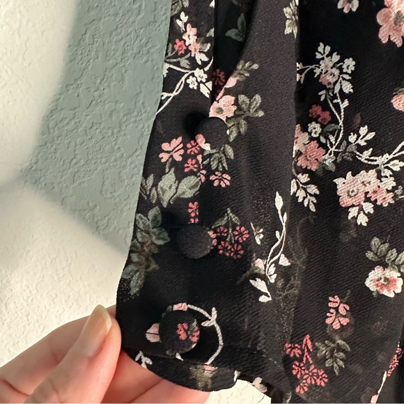 NWT Reformation Black Half Sleeve Short Dress in Jolene Floral SZ US 6, M - Picture 8 of 12